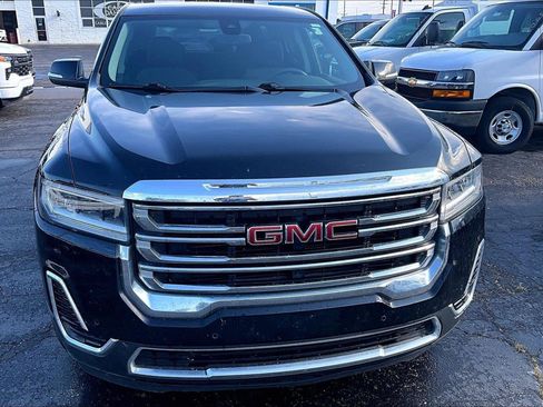 Used 2022 GMC Acadia SLE FWD image 3