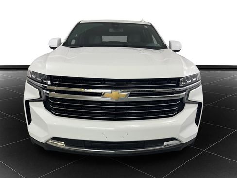 Used 2021 Chevrolet Suburban LT AWD/4WD image 8