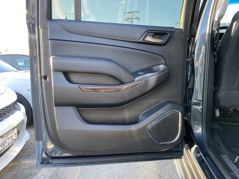 Used 2019 GMC Yukon XL SLT w/ Open Road Package image 23