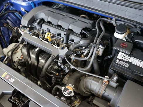 Used 2020 Hyundai Venue SEL image 44