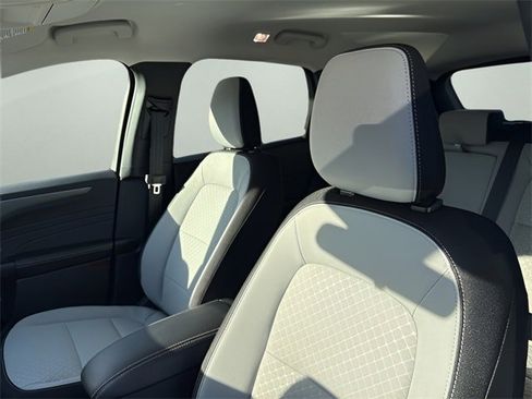 New 2026 Ford Escape Active w/ Cold Weather Package image 8