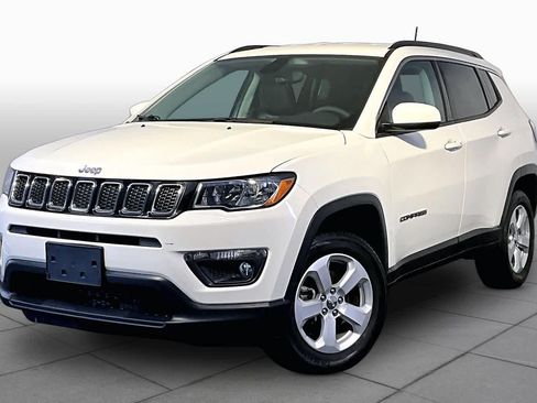 Used 2021 Jeep Compass Latitude AWD/4WD image 1