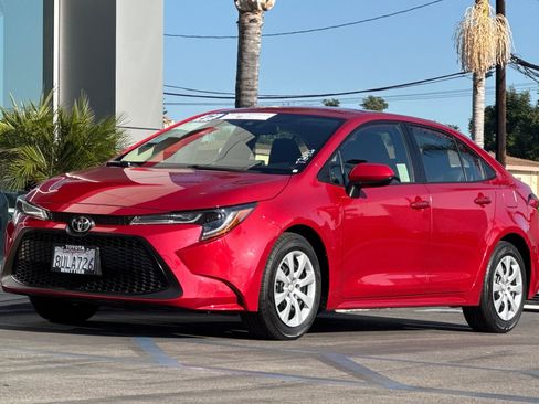 Certified 2021 Toyota Corolla LE image 10