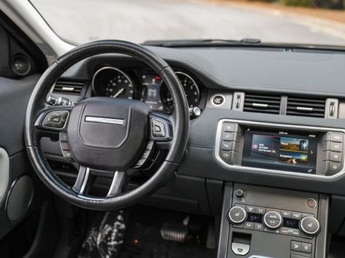 Used 2018 Land Rover Range Rover Evoque SE Premium AWD/4WD image 18