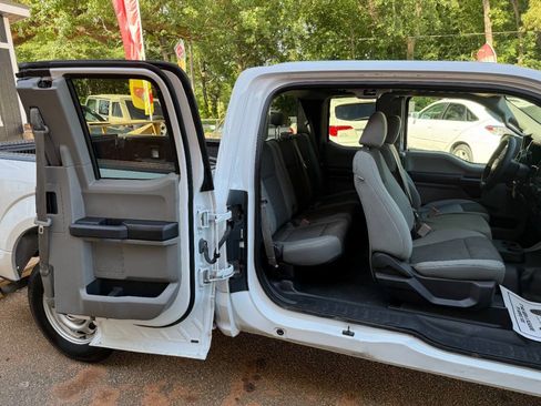 Used 2018 Ford F150 XL RWD image 16