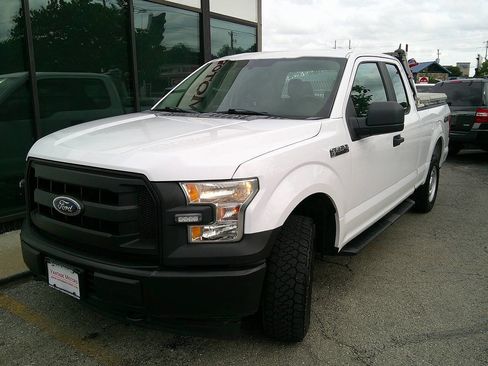 Used 2017 Ford F150 XL w/ XL Power Equipment Group AWD/4WD image 2