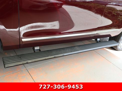 Used 2024 Lincoln Navigator Reserve image 17