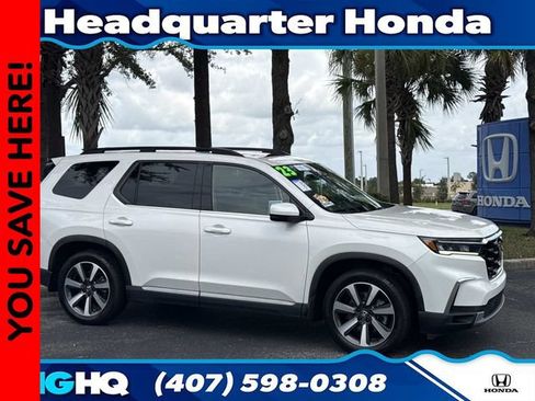 Certified 2023 Honda Pilot Touring image 1