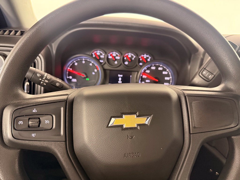 Used 2022 Chevrolet Silverado 2500 Custom w/ Custom Value Package AWD/4WD image 32