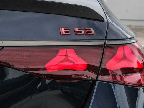 New 2025 Mercedes-Benz E 53 AMG e 4MATIC Sedan image 9