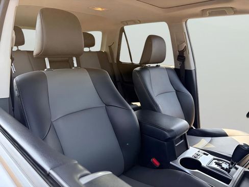 Used 2021 Toyota 4Runner SR5 Premium w/ Moonroof Package image 32