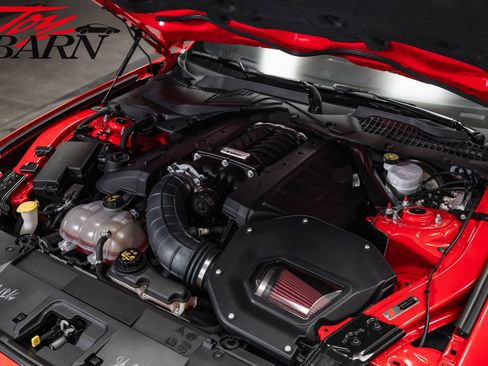 Used 2018 Ford Mustang GT Premium w/ GT Performance Package RWD image 48
