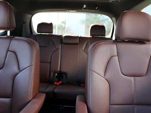 Certified 2023 Kia Telluride SX image 30