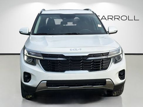 Used 2025 Kia Seltos EX AWD/4WD image 8