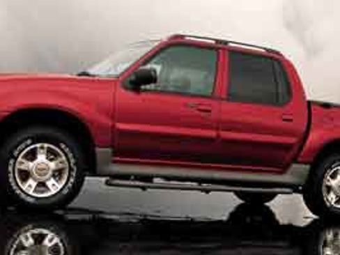 Used 2004 Ford Explorer Sport Trac 2WD image 1