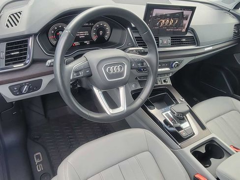 Certified 2023 Audi Q5 2.0T Premium Plus w/ Premium Plus Package AWD/4WD image 2