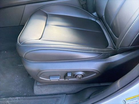 New 2025 Jeep Grand Cherokee L Limited image 12