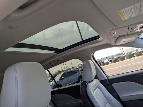 Used 2025 Lincoln Aviator Reserve w/ Illumination Package image 11