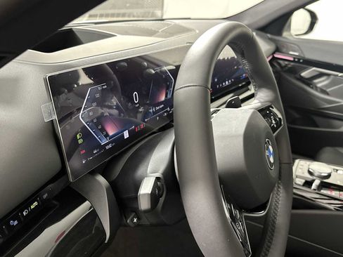 New 2026 BMW 530i xDrive w/ Premium Package image 15