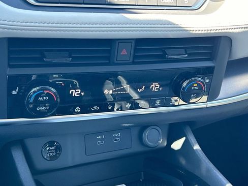 New 2026 Nissan Rogue SV AWD/4WD image 31