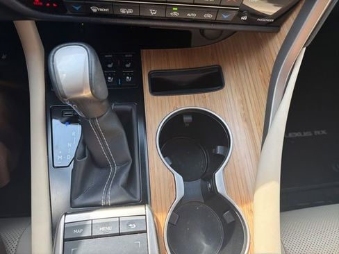 Used 2022 Lexus RX 350L FWD w/ Premium Package image 21