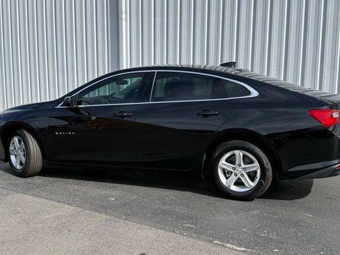 Used 2024 Chevrolet Malibu LS FWD image 2