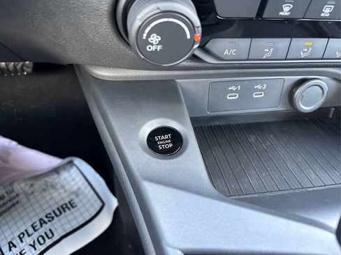 New 2026 Nissan Sentra SV w/ SV Convenience Package image 28