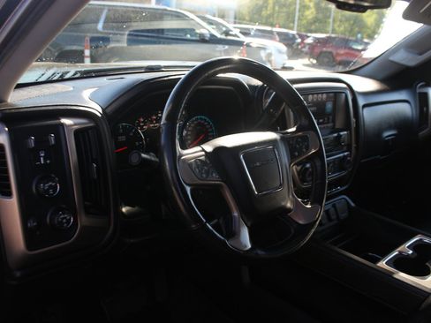Used 2018 GMC Sierra 1500 Denali AWD/4WD image 16