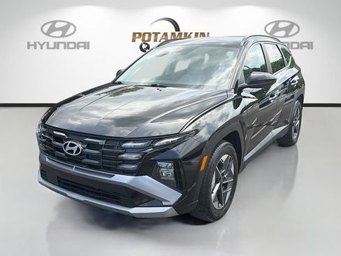 Certified 2025 Hyundai Tucson SEL FWD image 1