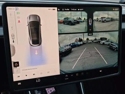 Used 2026 Tesla Model Y 2WD image 27