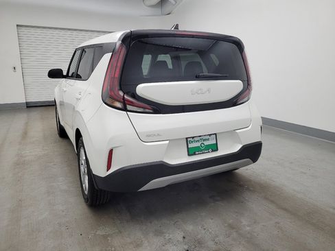 Used 2025 Kia Soul S image 6