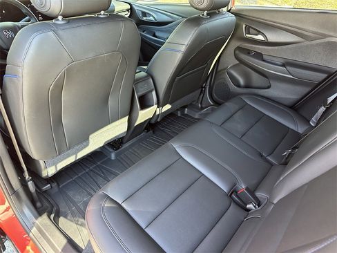 Used 2024 Buick Envista Sport Touring w/ Convenience I Package image 17