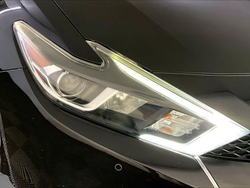 Used 2018 Nissan Maxima 3.5 SL FWD image 27