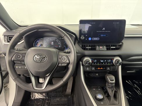 Used 2024 Toyota RAV4 XSE w/ Weather Package AWD/4WD image 3