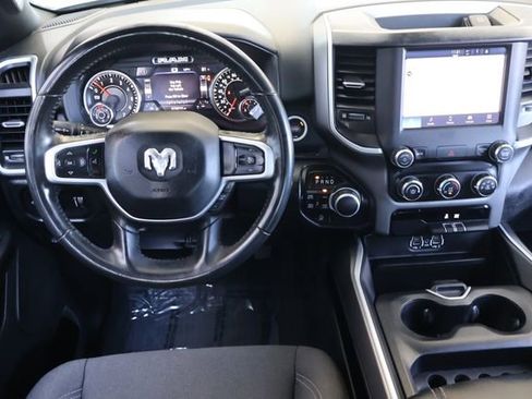 Used 2022 RAM 1500 Big Horn AWD/4WD image 17