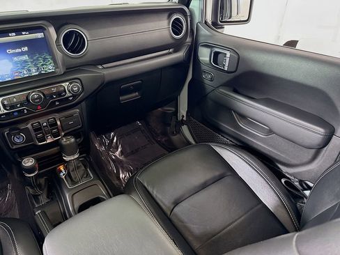 Used 2023 Jeep Wrangler Unlimited Sahara w/ Cold Weather Group image 23