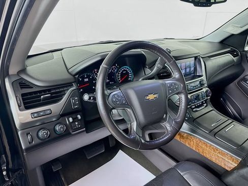 Used 2018 Chevrolet Tahoe Premier AWD/4WD image 11