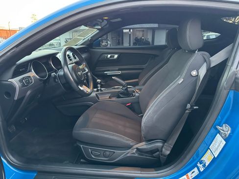 Used 2020 Ford Mustang GT Premium image 19