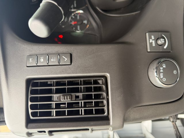 Used 2025 GMC Savana 2500 w/ Driver Convenience Package RWD image 19