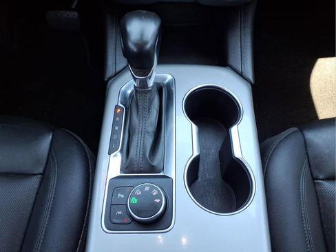 Used 2021 Chevrolet Blazer LT w/ Sound & Technology Package image 18