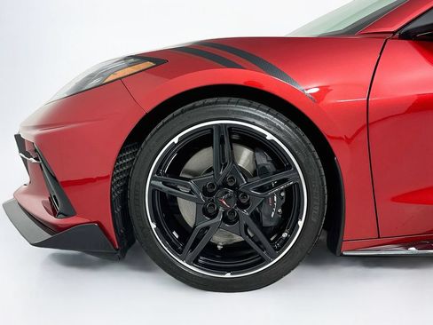 Used 2021 Chevrolet Corvette Stingray Premium Conv w/ Z51 Performance Package RWD image 17
