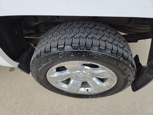 Used 2015 Chevrolet Silverado 1500 LTZ AWD/4WD image 36