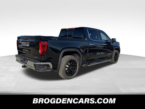 New 2026 GMC Sierra 1500 SLT w/ SLT Premium Plus Package image 3
