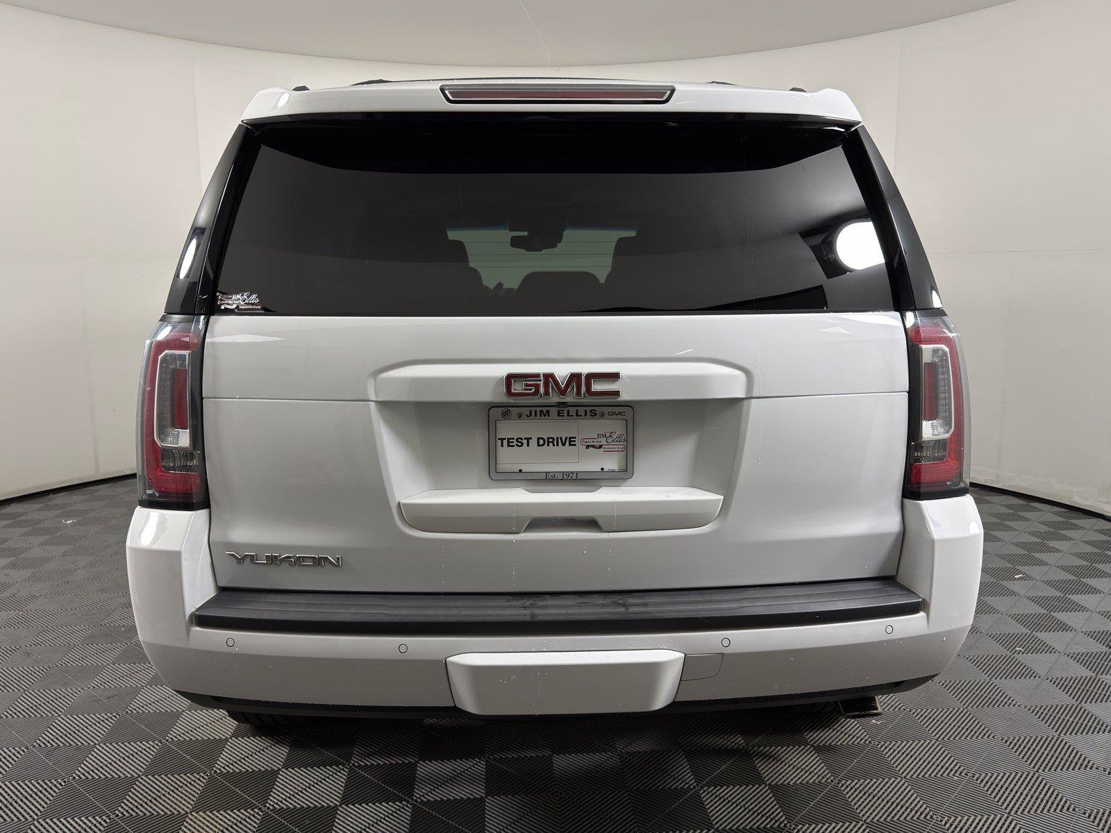 Used 2018 GMC Yukon SLT w/ Open Road Package RWD image 5