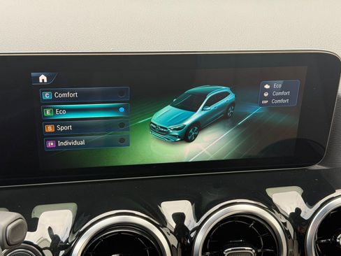 New 2026 Mercedes-Benz GLA 250 GLA 250 image 28