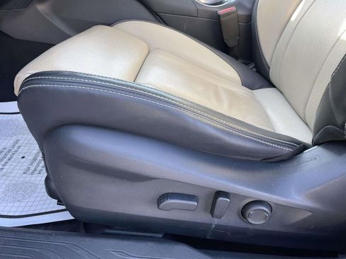 Used 2020 Subaru Outback Limited w/ Popular Package #2 image 8