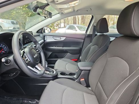 Used 2024 Kia Forte LXS FWD image 20
