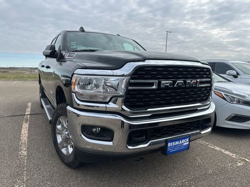 Used 2022 RAM 2500 Big Horn w/ Level A Equipment Group AWD/4WD image 2