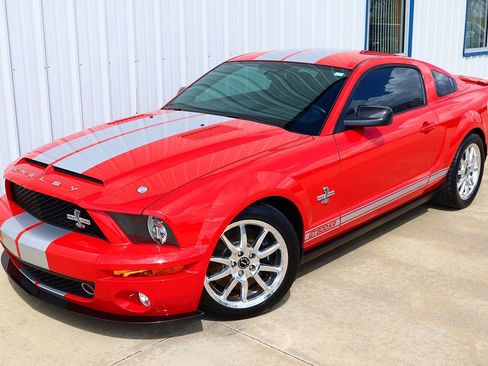 Used 2009 Ford Mustang Shelby GT500 RWD image 1