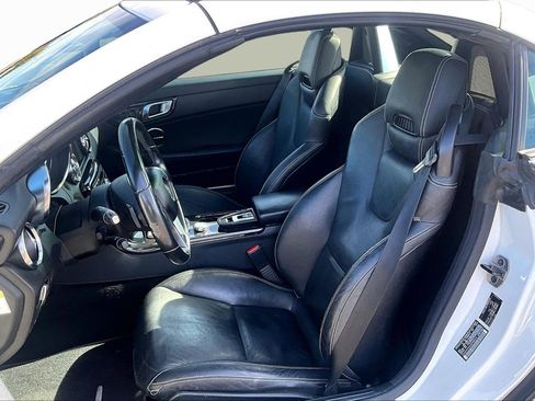 Used 2014 Mercedes-Benz SLK 350 image 18